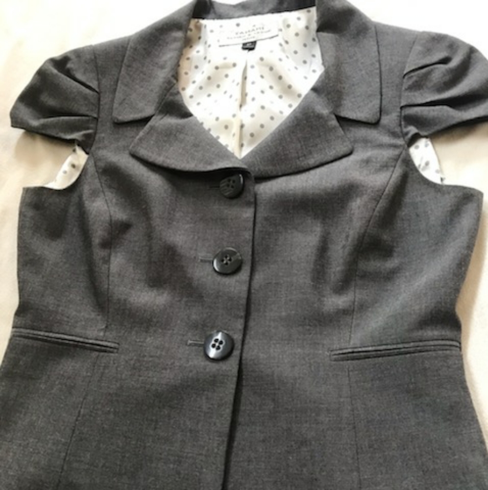 Womans Gray Tahari Blazer